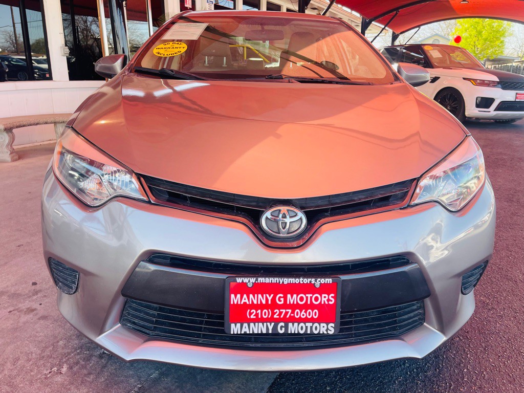 2015 Toyota Corolla Image 2
