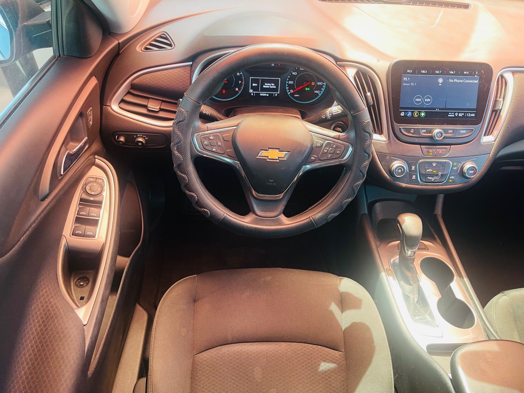 2021 Chevrolet Malibu Image 6