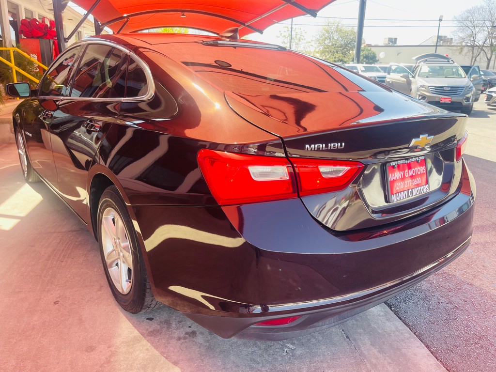 2021 Chevrolet Malibu Image 14