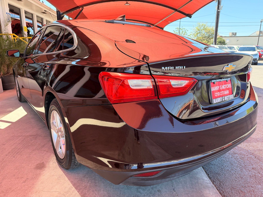 2021 Chevrolet Malibu Image 35