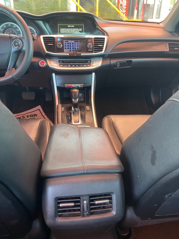 2013 Honda Accord Image 10