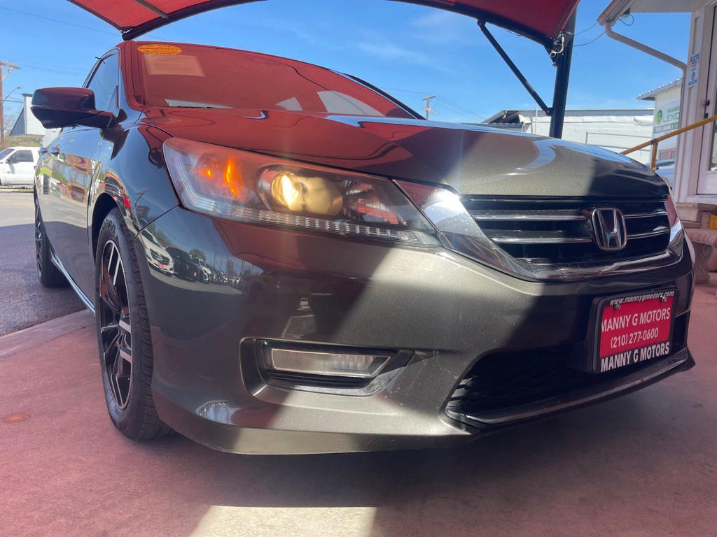 2013 Honda Accord Image 19