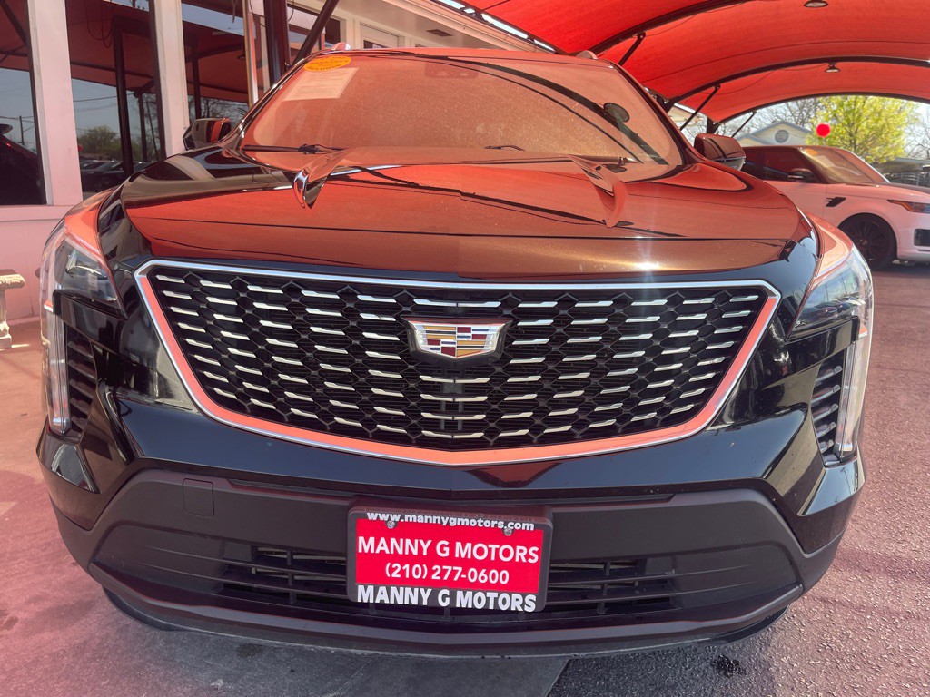 2021 Cadillac XT4 Image 2