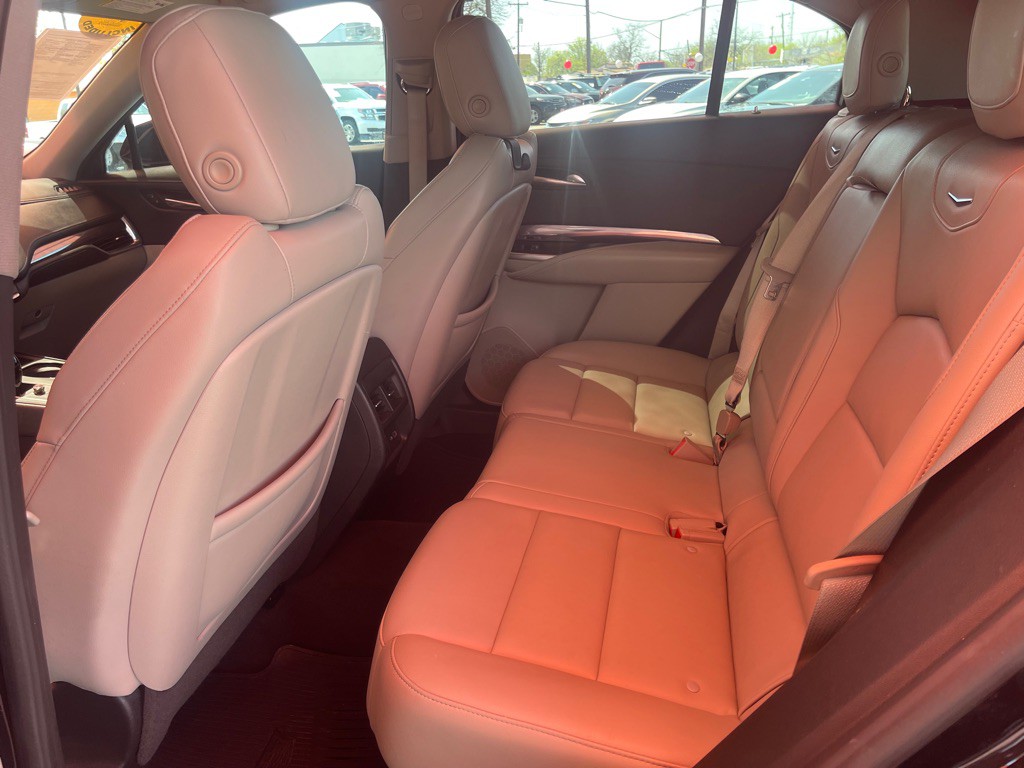 2021 Cadillac XT4 Image 5