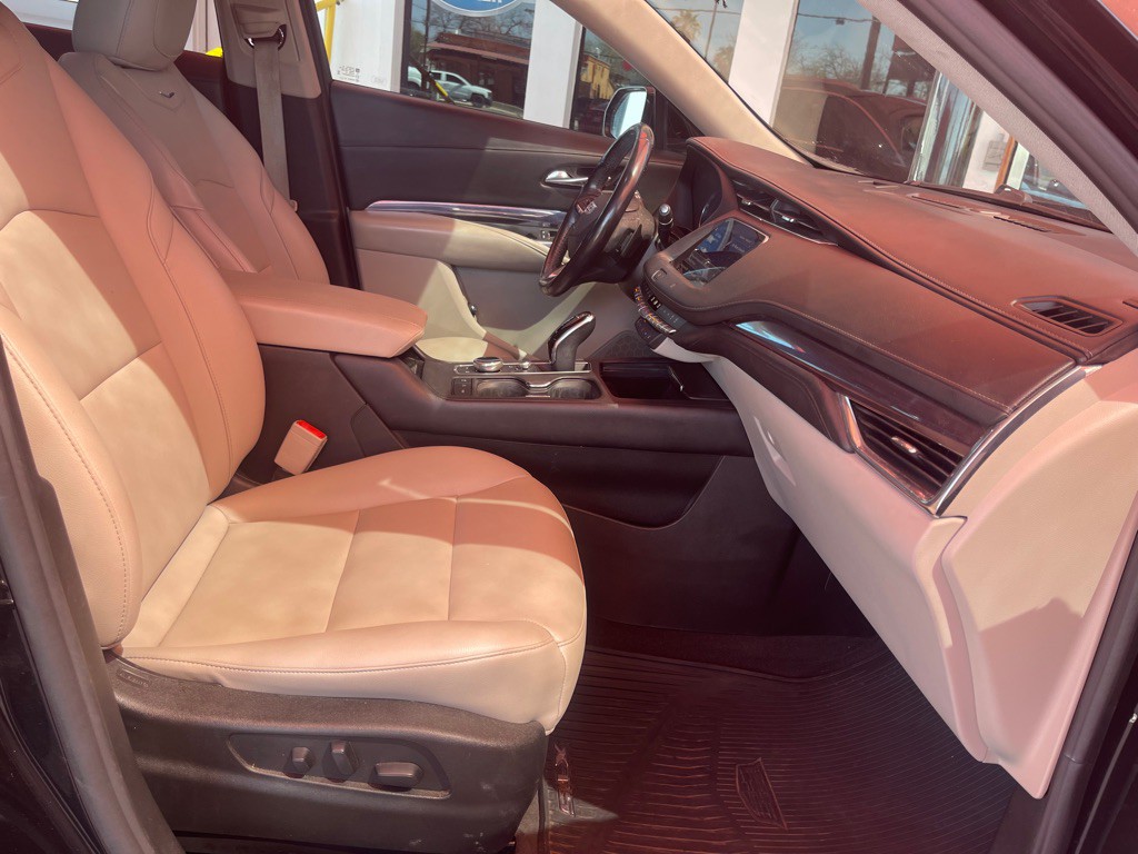 2021 Cadillac XT4 Image 17