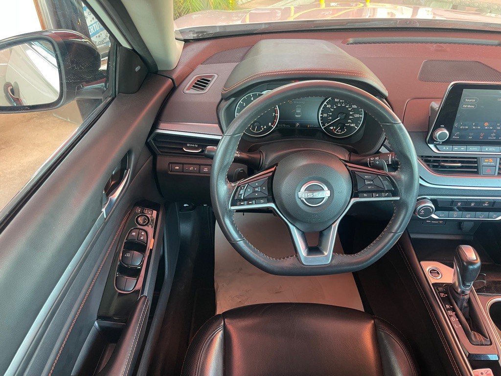 2023 Nissan Altima Image 6