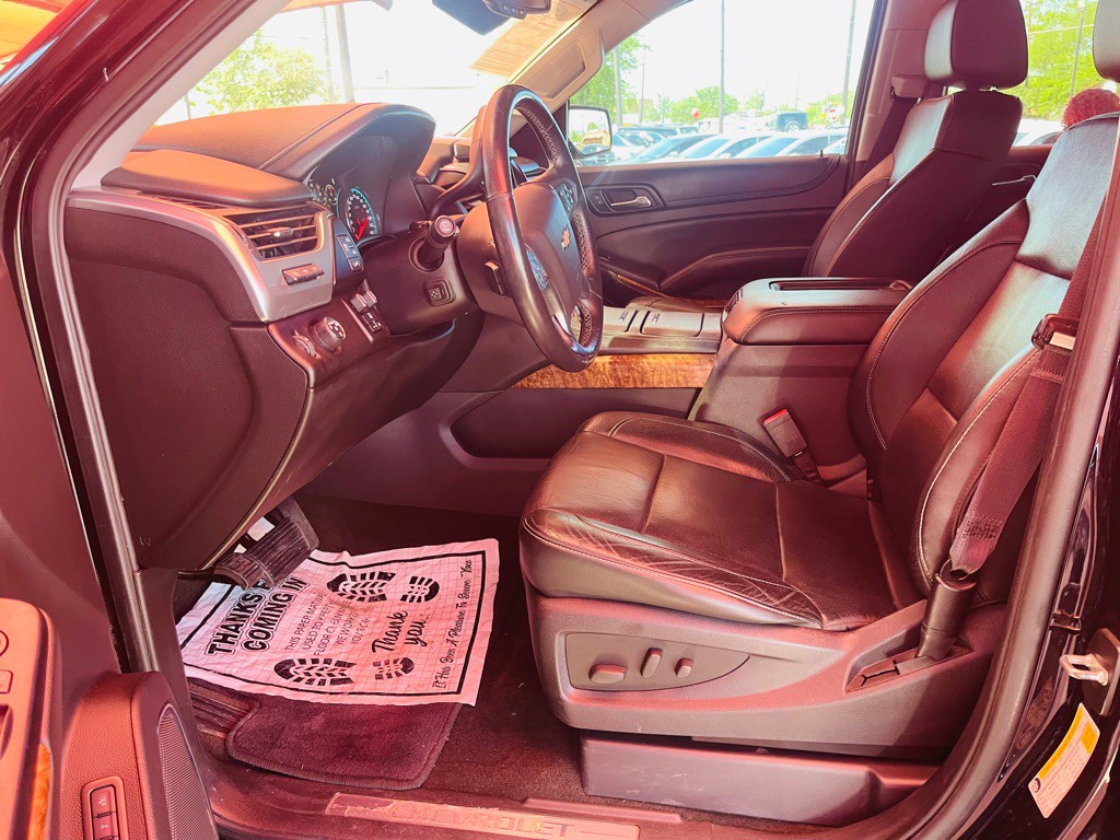 2016 Chevrolet Tahoe Image 4