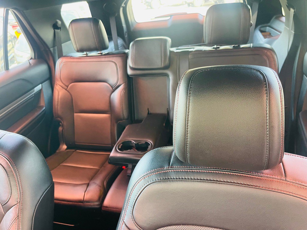 2018 Ford Explorer Image 14