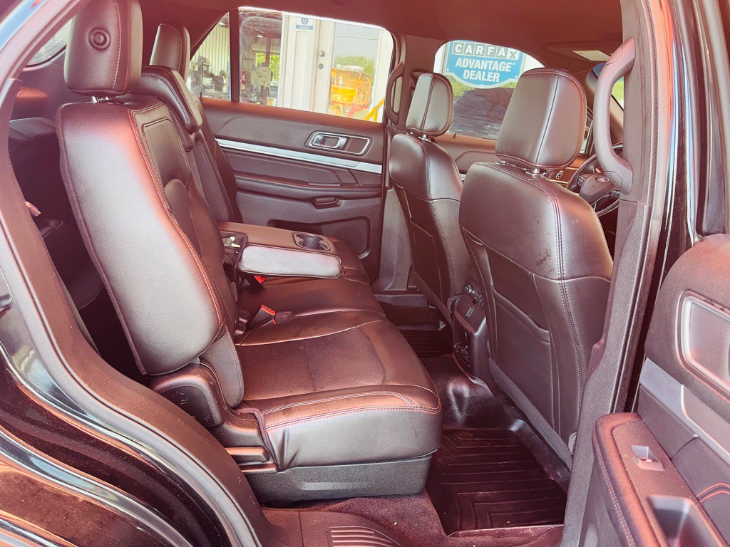 2018 Ford Explorer Image 19