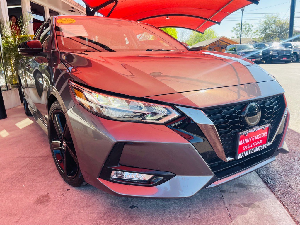 2022 Nissan Sentra Image 1
