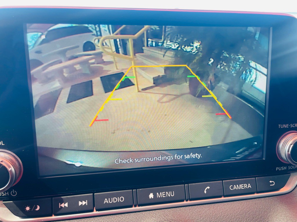 2022 Nissan Sentra Image 9