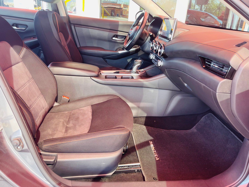 2022 Nissan Sentra Image 13