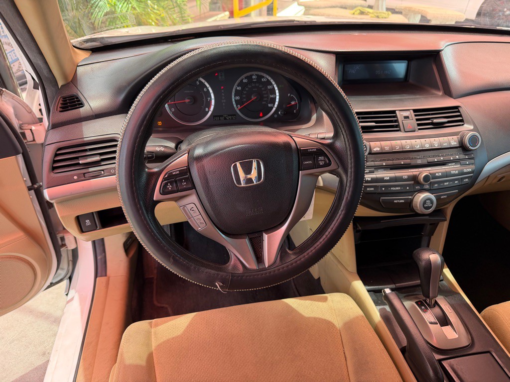 2012 Honda Accord Image 6