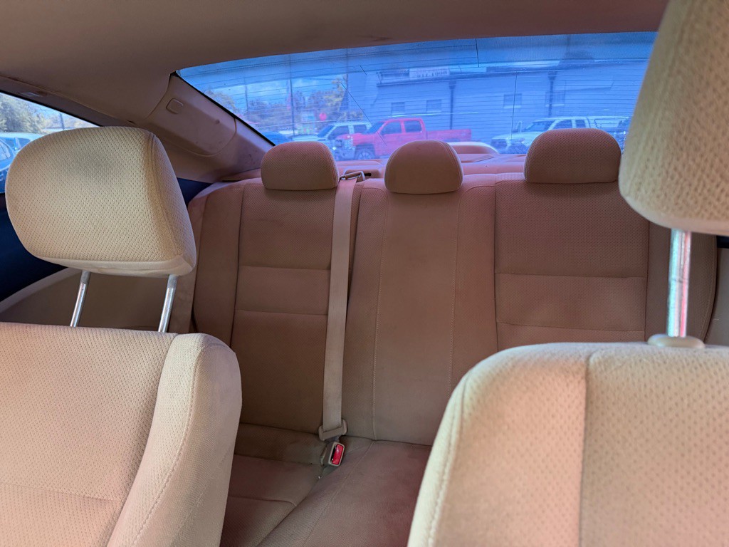 2012 Honda Accord Image 8