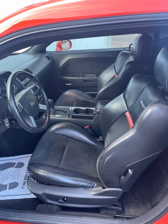 2008 Dodge Challenger Image 8