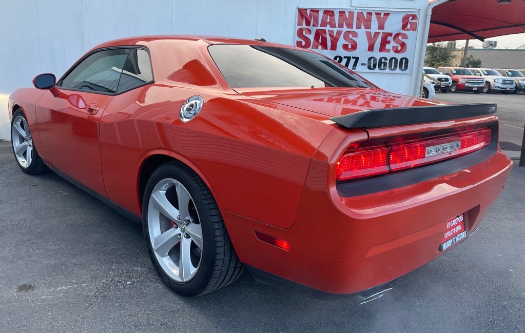 2008 Dodge Challenger Image 11