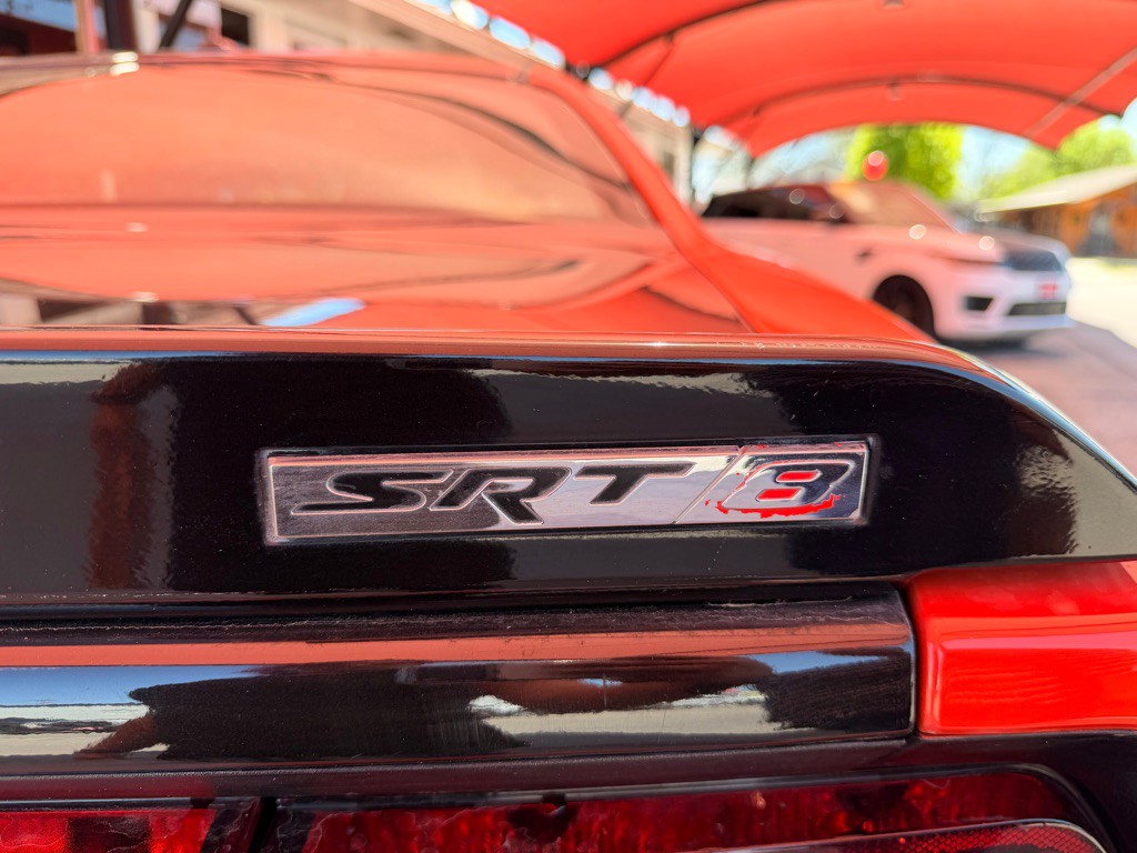 2008 Dodge Challenger Image 32