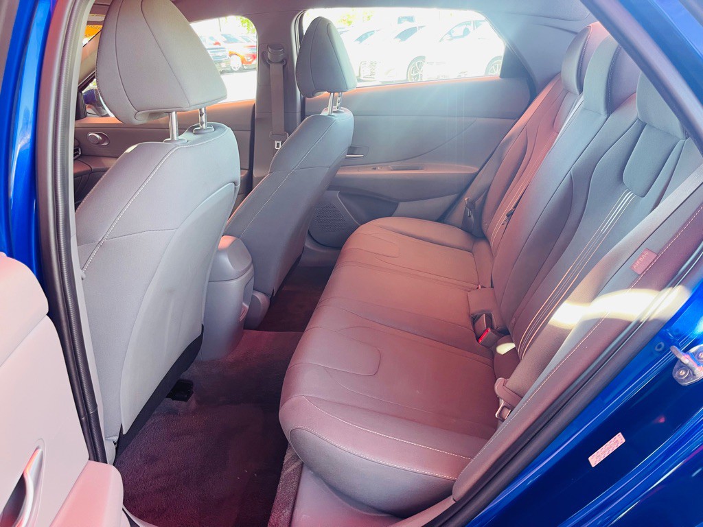 2024 Hyundai Elantra Image 5