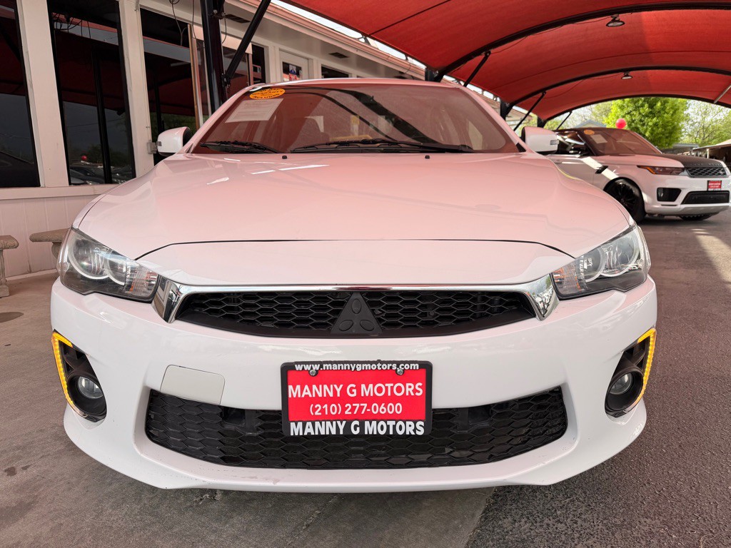 2016 Mitsubishi Lancer Image 2