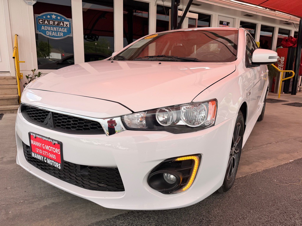 2016 Mitsubishi Lancer Image 3