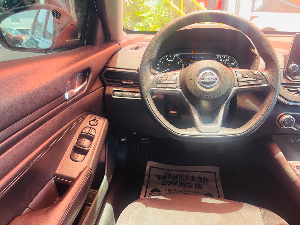 2020 Nissan Altima Image 6