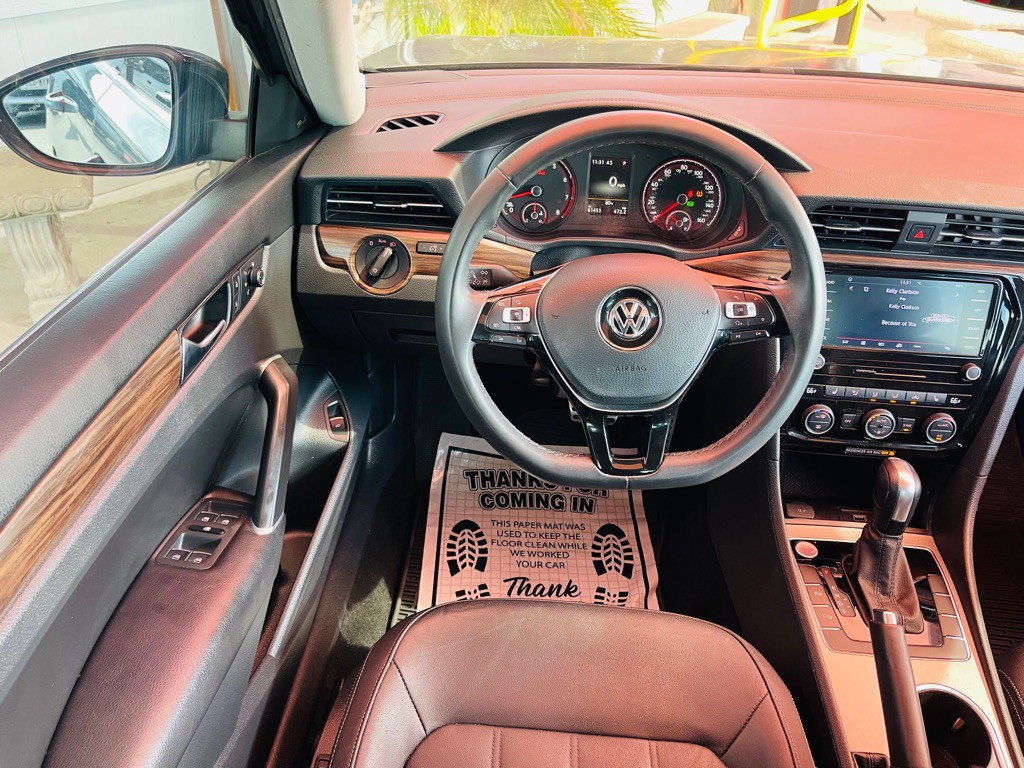 2022 Volkswagen Passat Image 6
