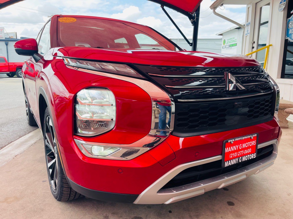2022 Mitsubishi Outlander Image 22