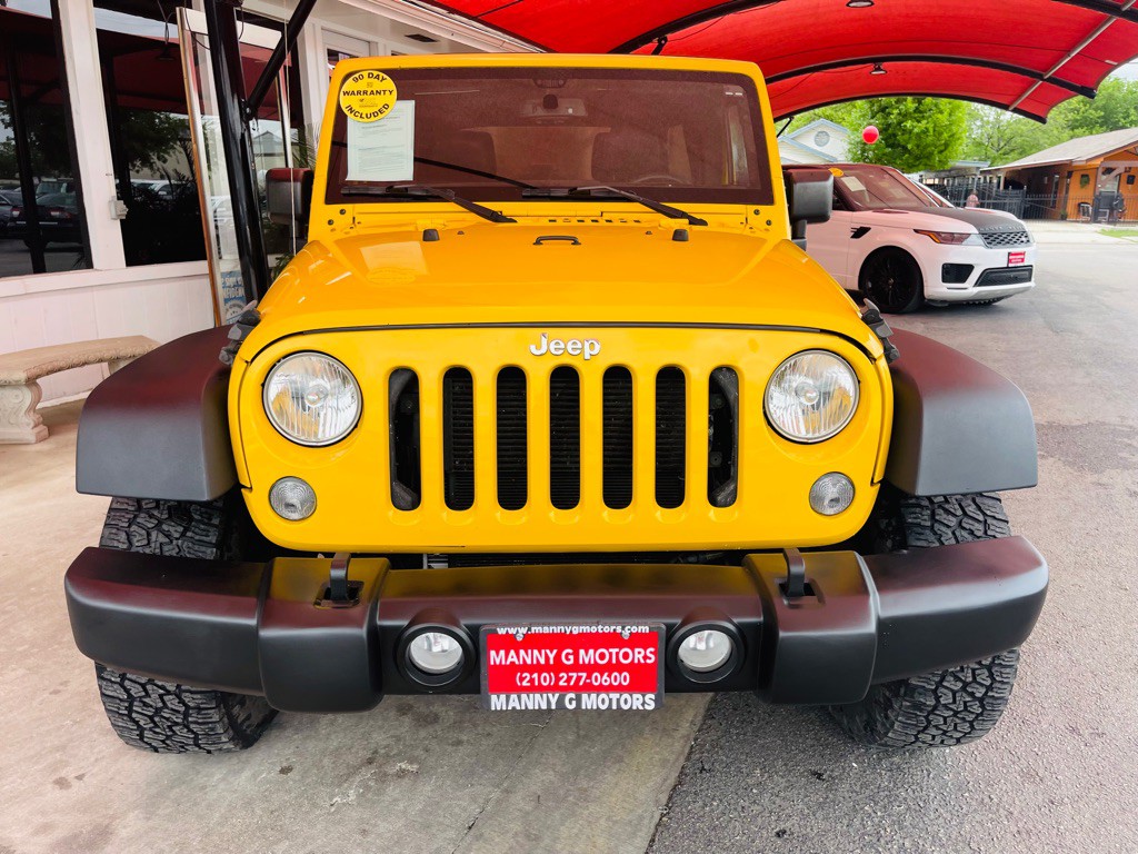 2015 Jeep Wrangler Unlimited Image 2