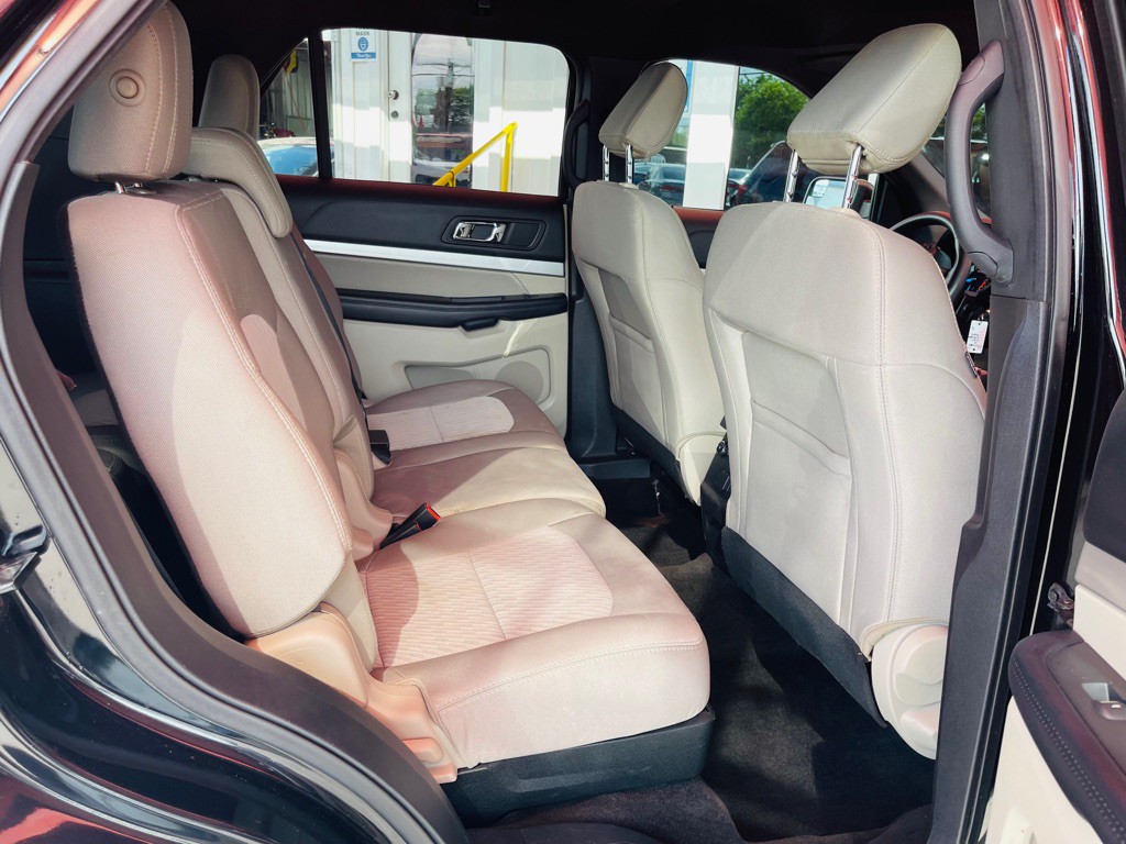 2018 Ford Explorer Image 13