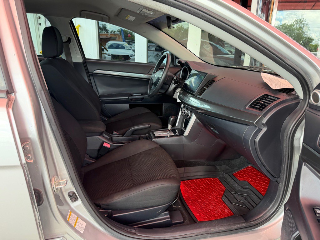 2017 Mitsubishi Lancer Image 15