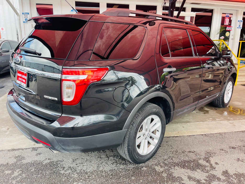 2015 Ford Explorer Image 15