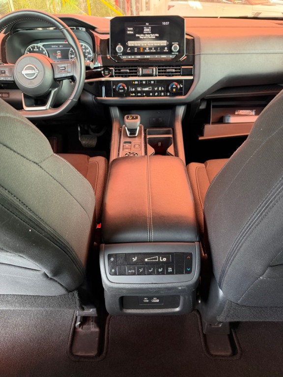 2025 Nissan Pathfinder Image 9
