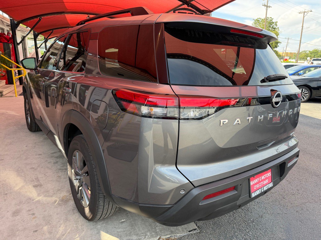 2025 Nissan Pathfinder Image 12