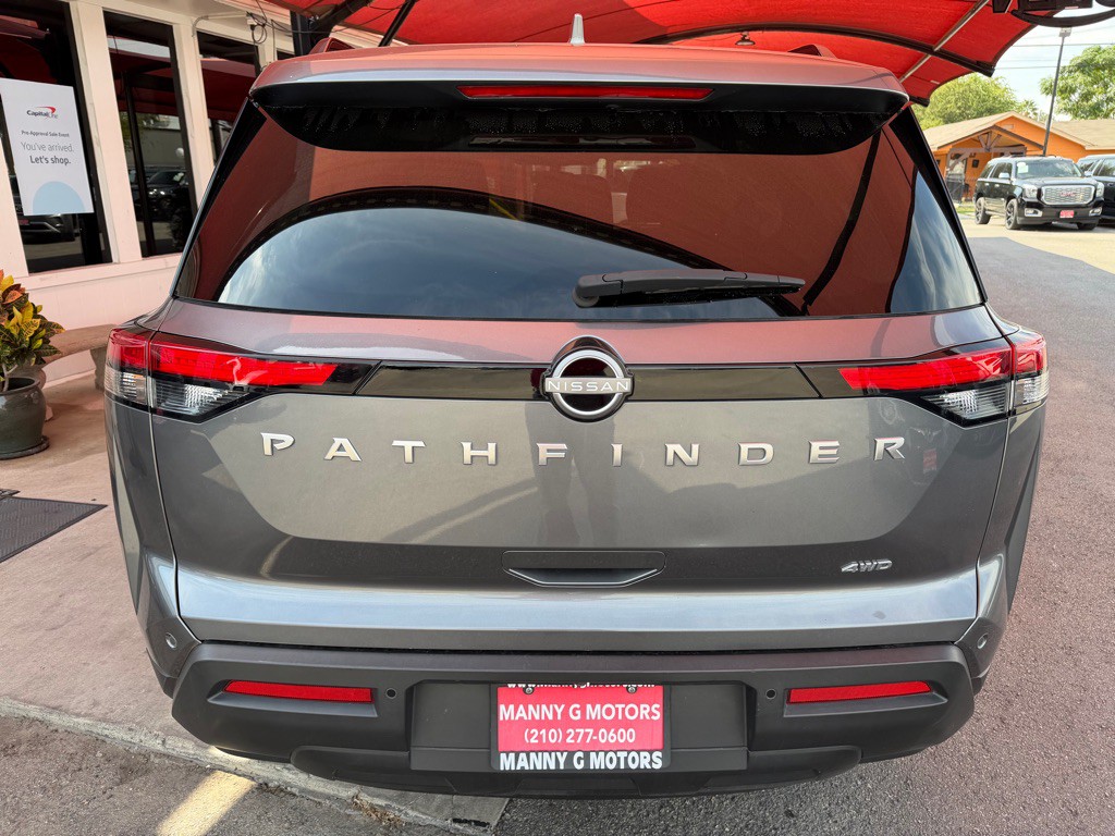 2025 Nissan Pathfinder Image 13