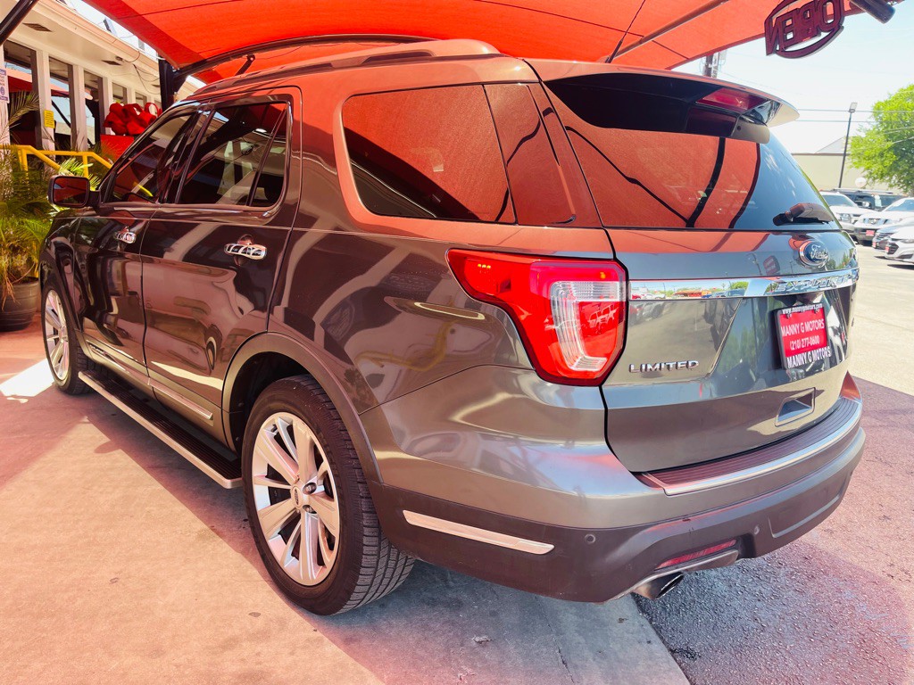 2018 Ford Explorer Image 13