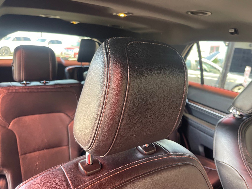 2018 Ford Explorer Image 18