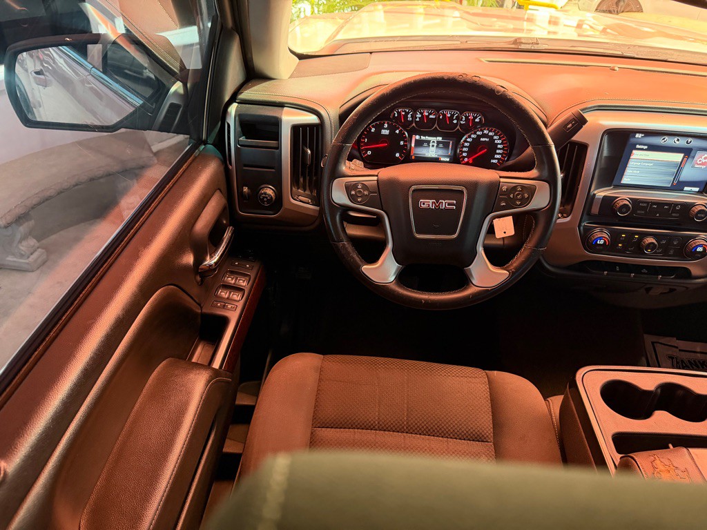 2015 GMC Sierra Image 8