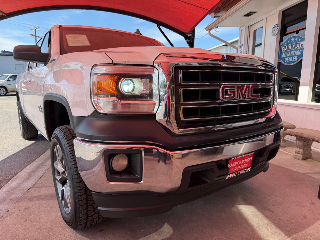 2015 GMC Sierra Image 19