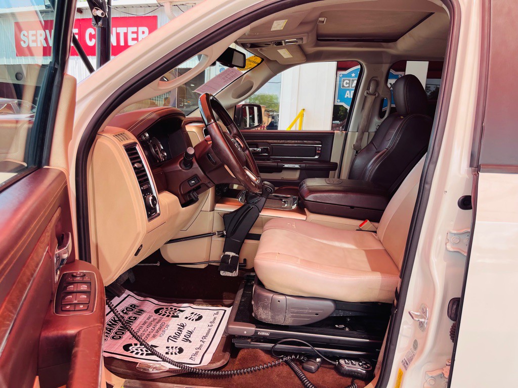 2016 RAM 1500 Image 5