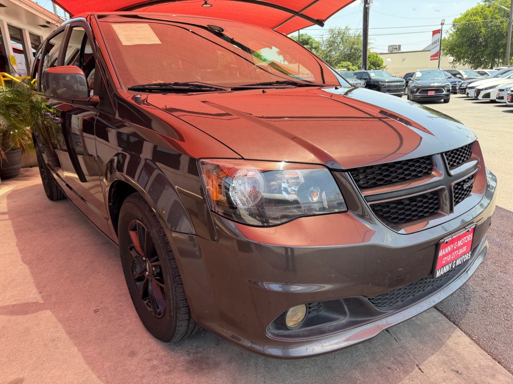 2019 Dodge Grand Caravan Image 1