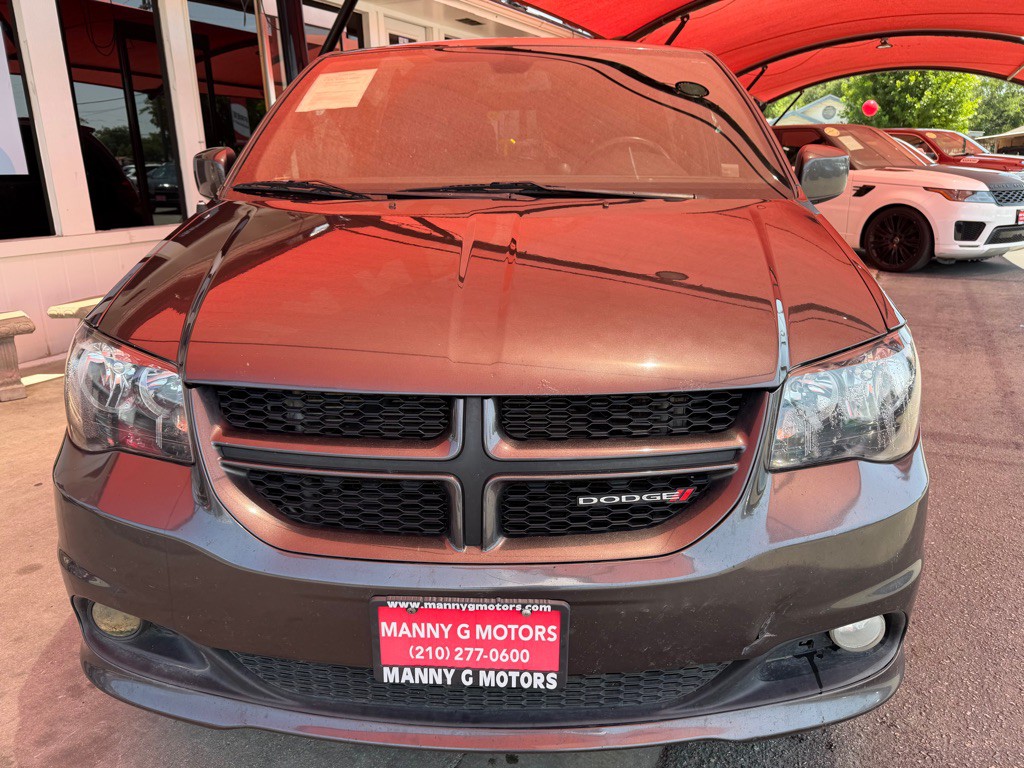 2019 Dodge Grand Caravan Image 2