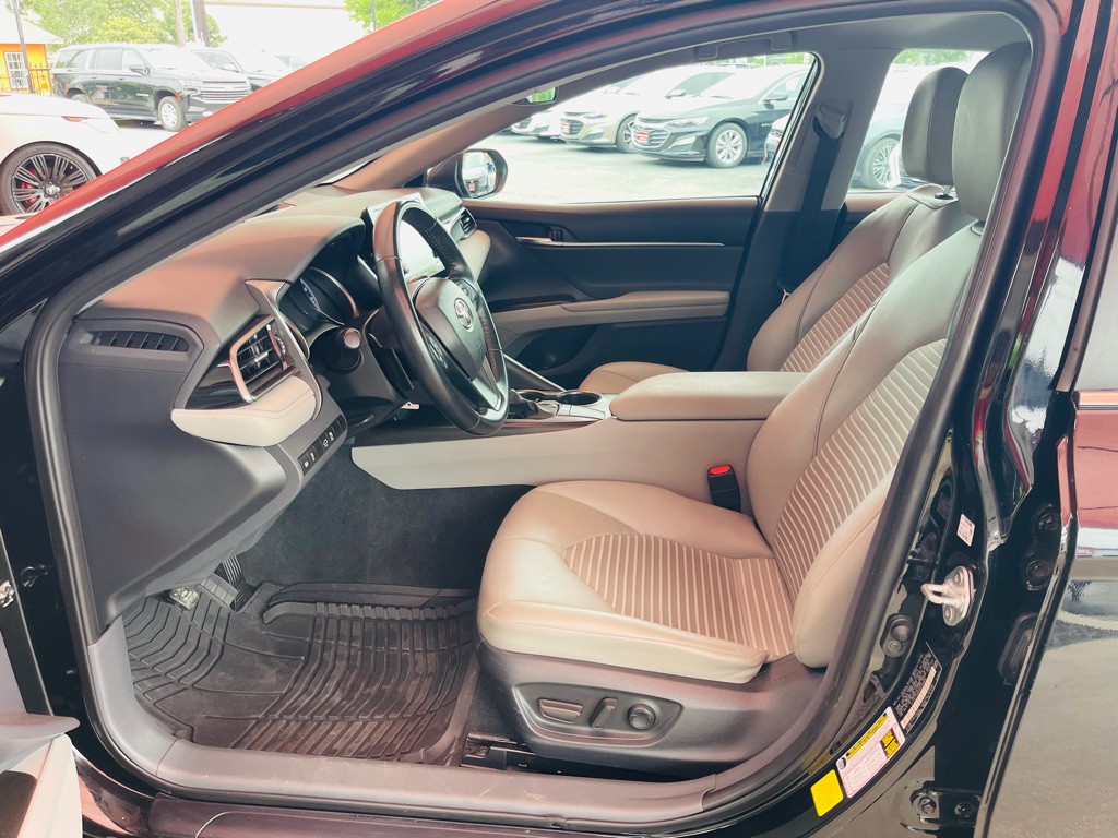 2023 Toyota Camry Image 5