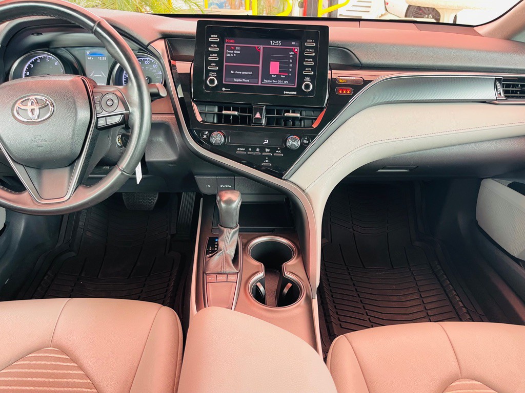 2023 Toyota Camry Image 9