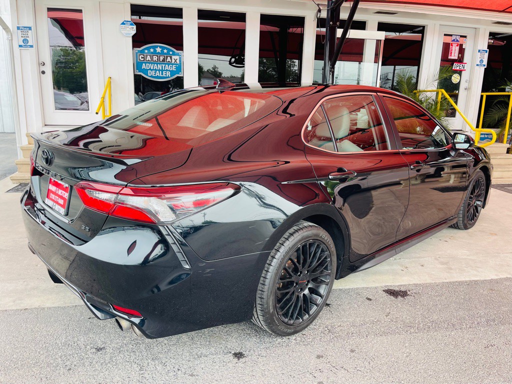 2023 Toyota Camry Image 17