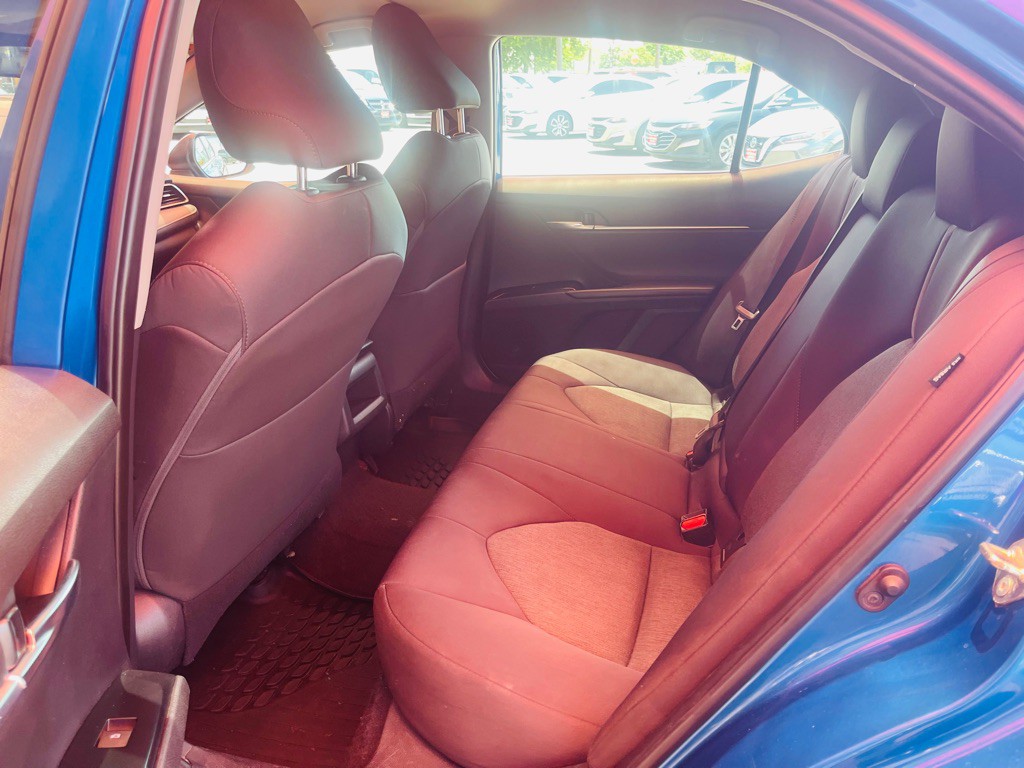 2020 Toyota Camry Image 5