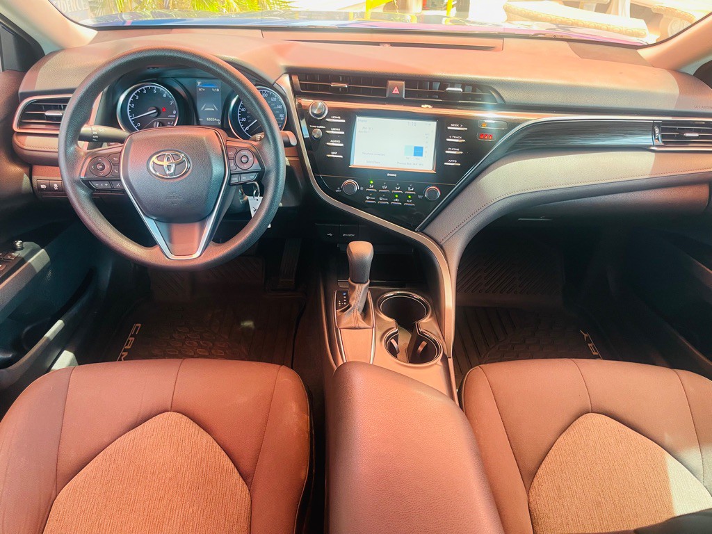 2020 Toyota Camry Image 7