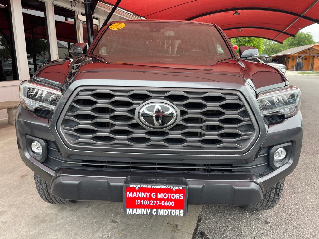 2021 Toyota Tacoma Image 2