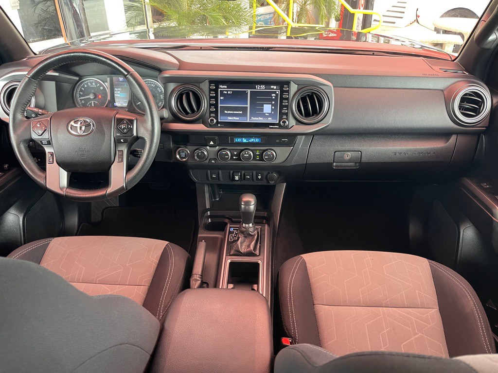 2021 Toyota Tacoma Image 8