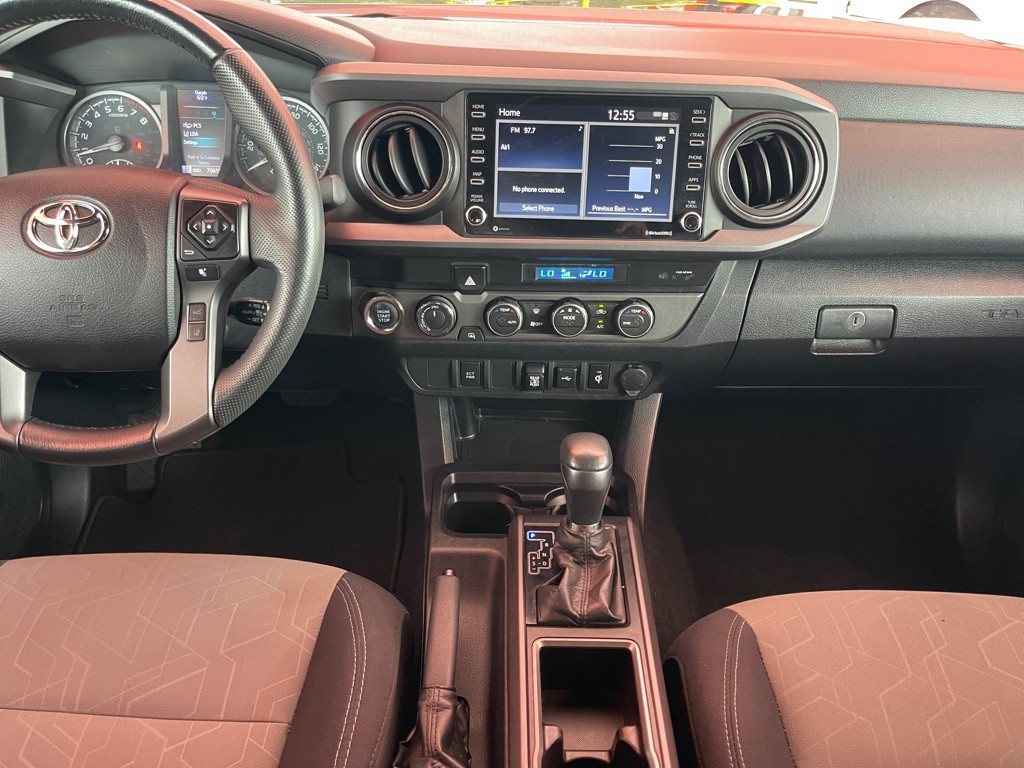 2021 Toyota Tacoma Image 9