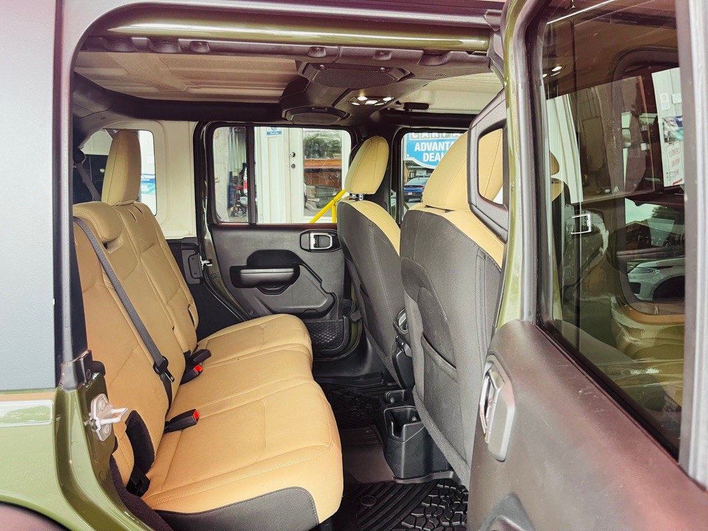 2021 Jeep Wrangler Unlimited Image 13